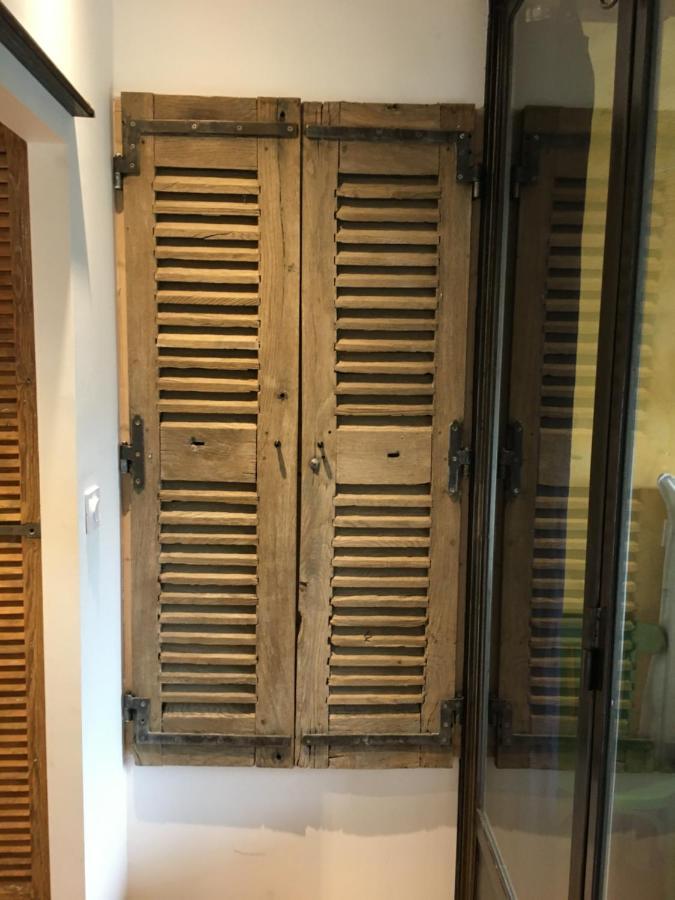 Gite Libertalia Salles-la-Source Eksteriør billede